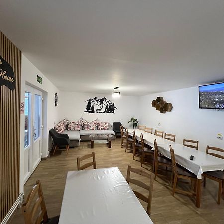 Milea'S Guesthouse Бран Экстерьер фото