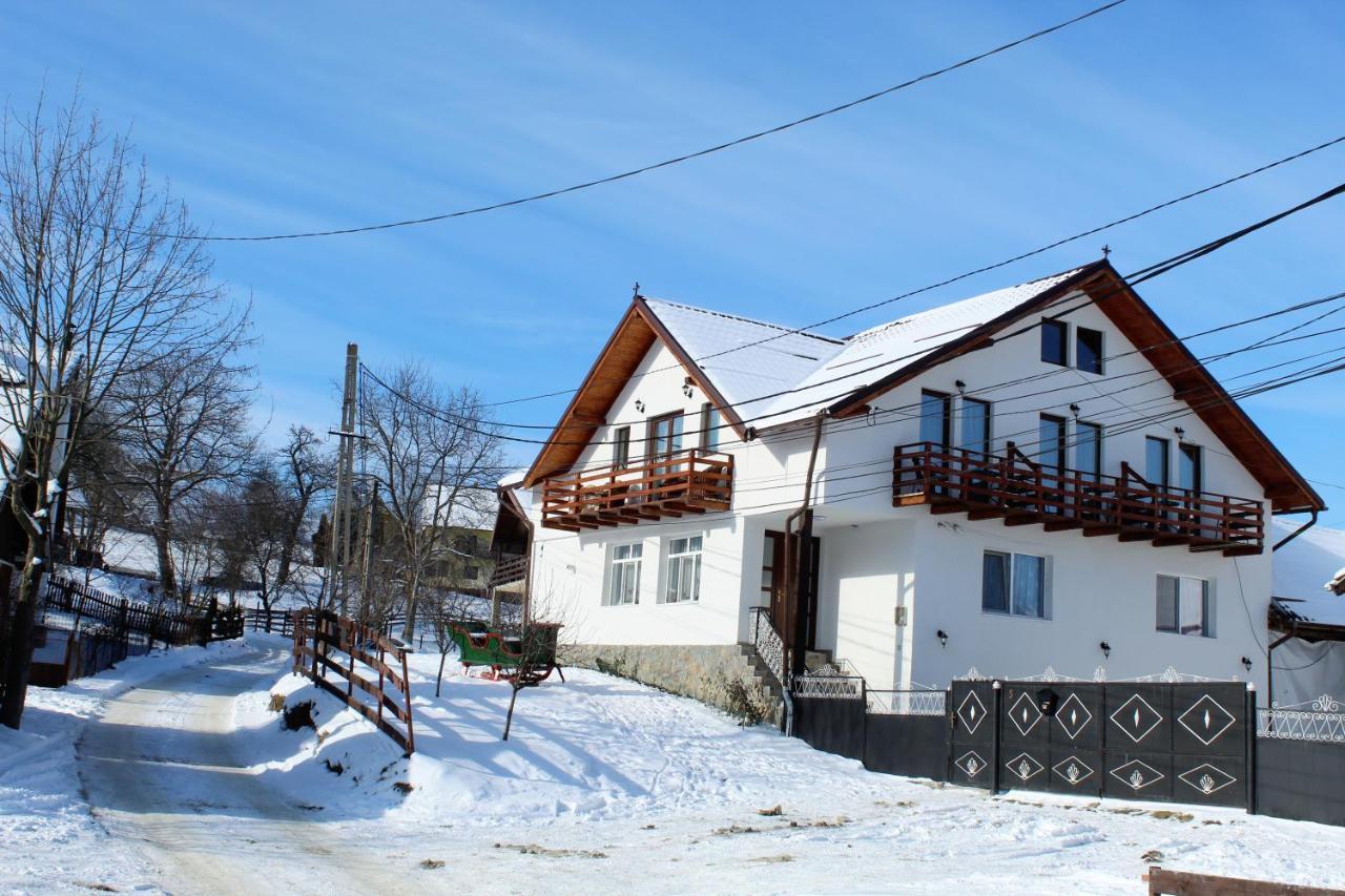 Milea'S Guesthouse Бран Экстерьер фото