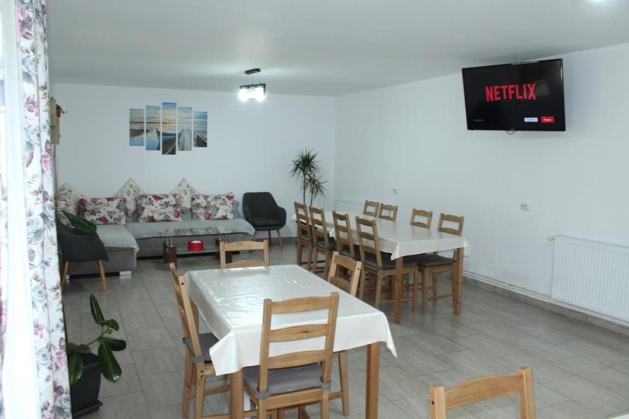 Milea'S Guesthouse Бран Экстерьер фото