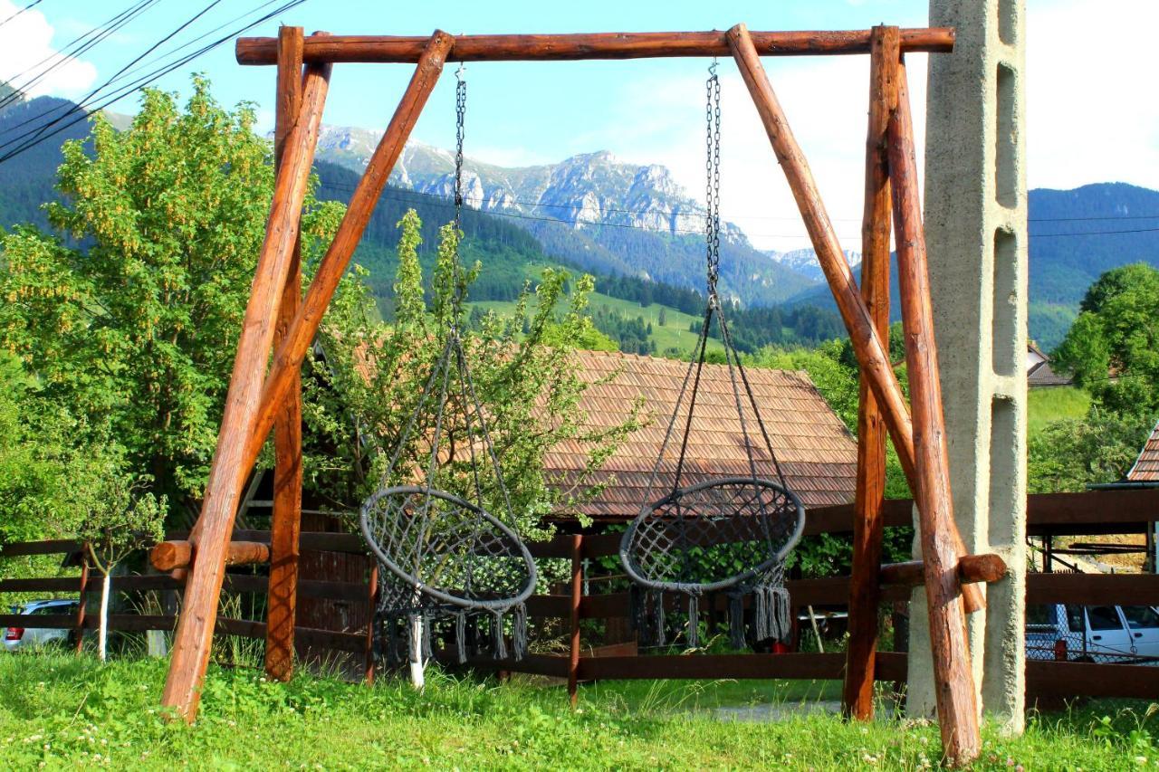 Milea'S Guesthouse Бран Экстерьер фото