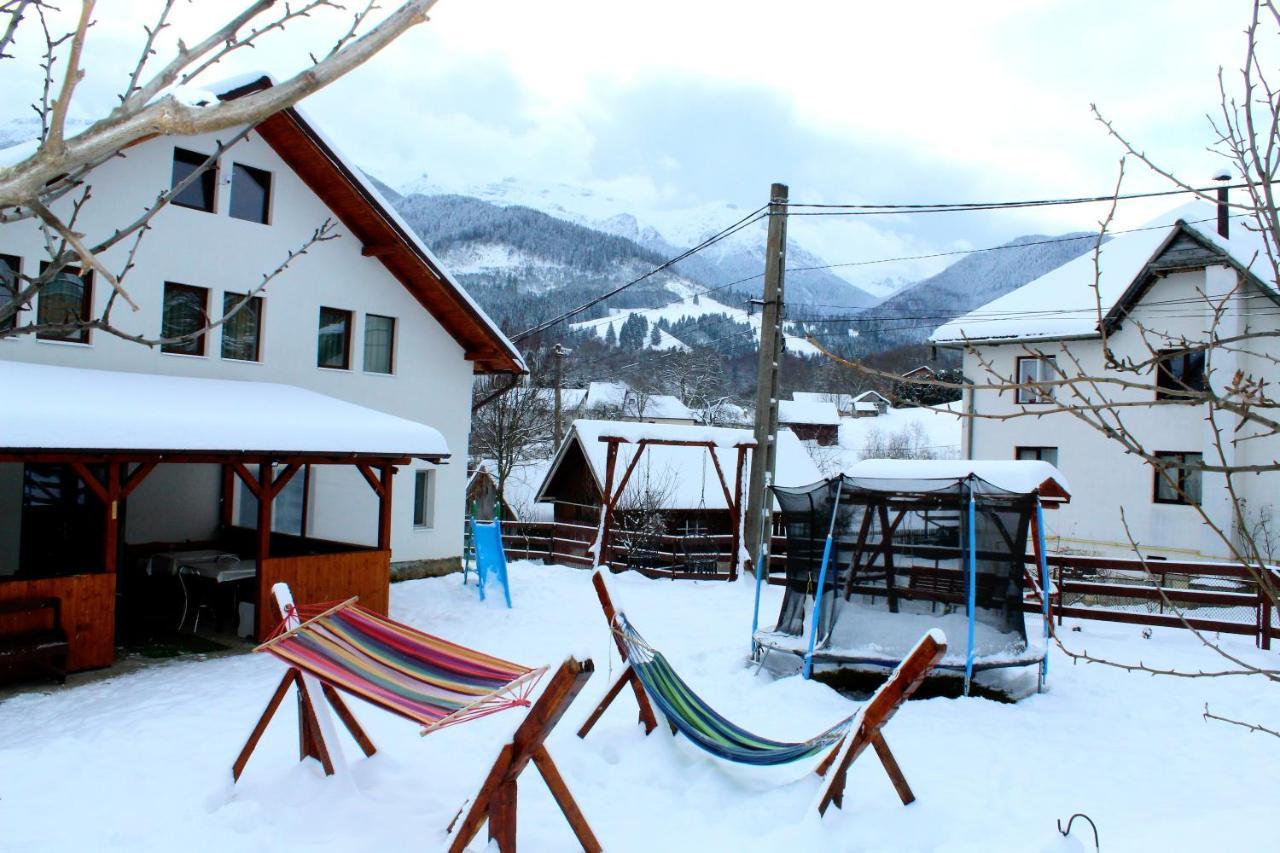 Milea'S Guesthouse Бран Экстерьер фото